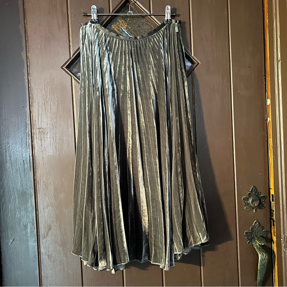 Lafayette 148 velvet midi skirt